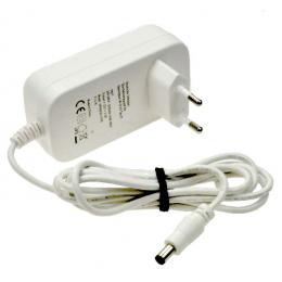 Stecker-Netzteil 12V 2,5A wei W 724V Typ C