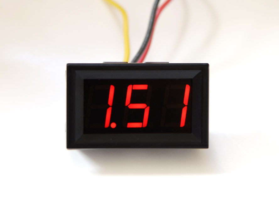 Amperemeter bis 10A, glattes Display, red. Helligkeit (SH-A10) rot